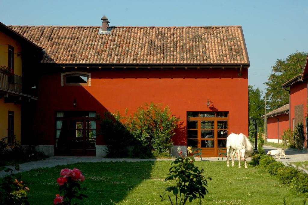 Agriturismo Cascina Maiocca Mediglia Exterior photo