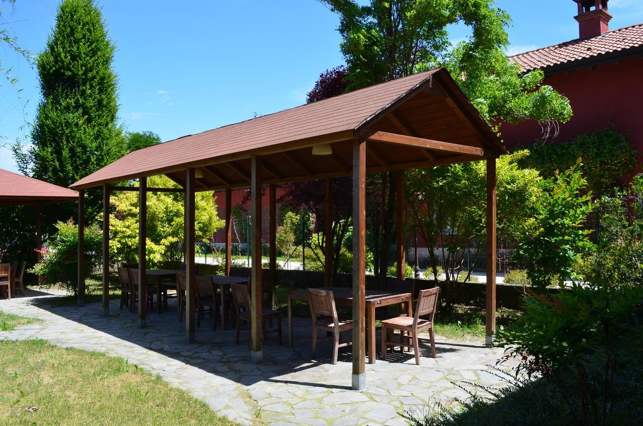 Agriturismo Cascina Maiocca Mediglia Exterior photo