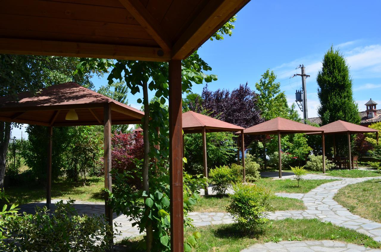 Agriturismo Cascina Maiocca Mediglia Exterior photo